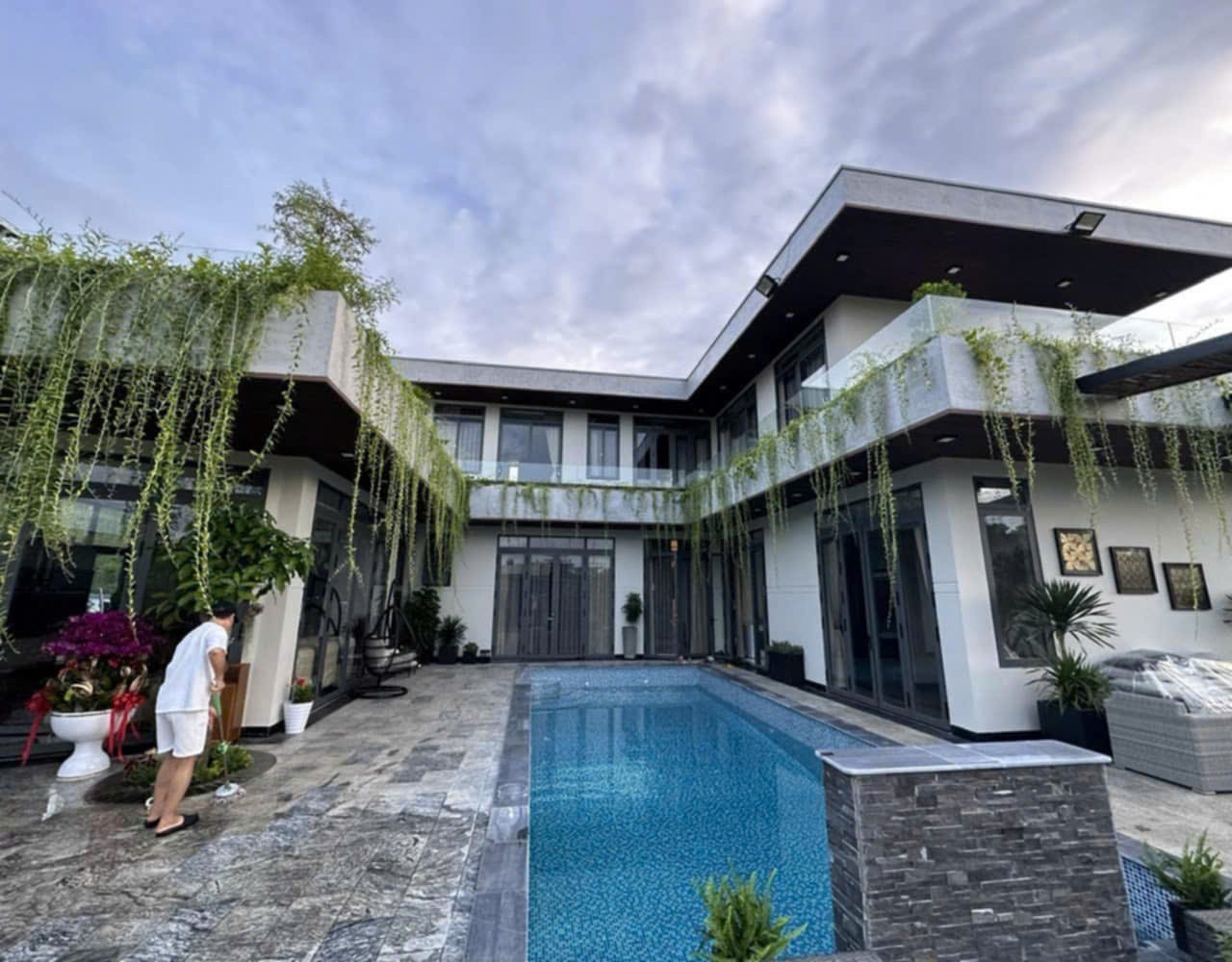 Cần bán Biệt thự Bình Chánh, Hồ Chí Minh, Diện tích 1200m², Giá 37.5 Tỷ