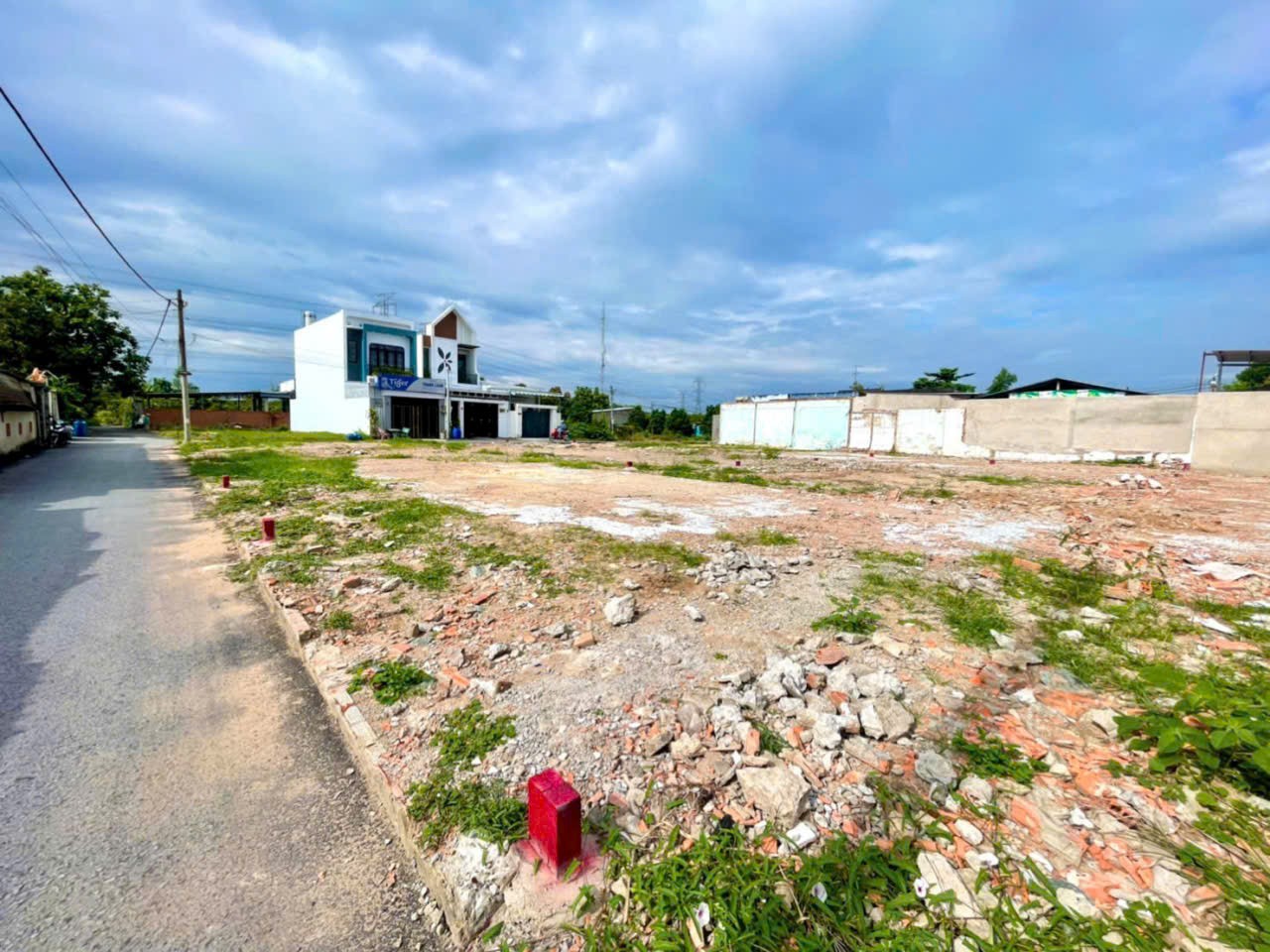 Bán 3 nền thổ cư xã Tân Thạnh Đông , Củ Chi dt 140m2 giá 2,6 tỷ 3