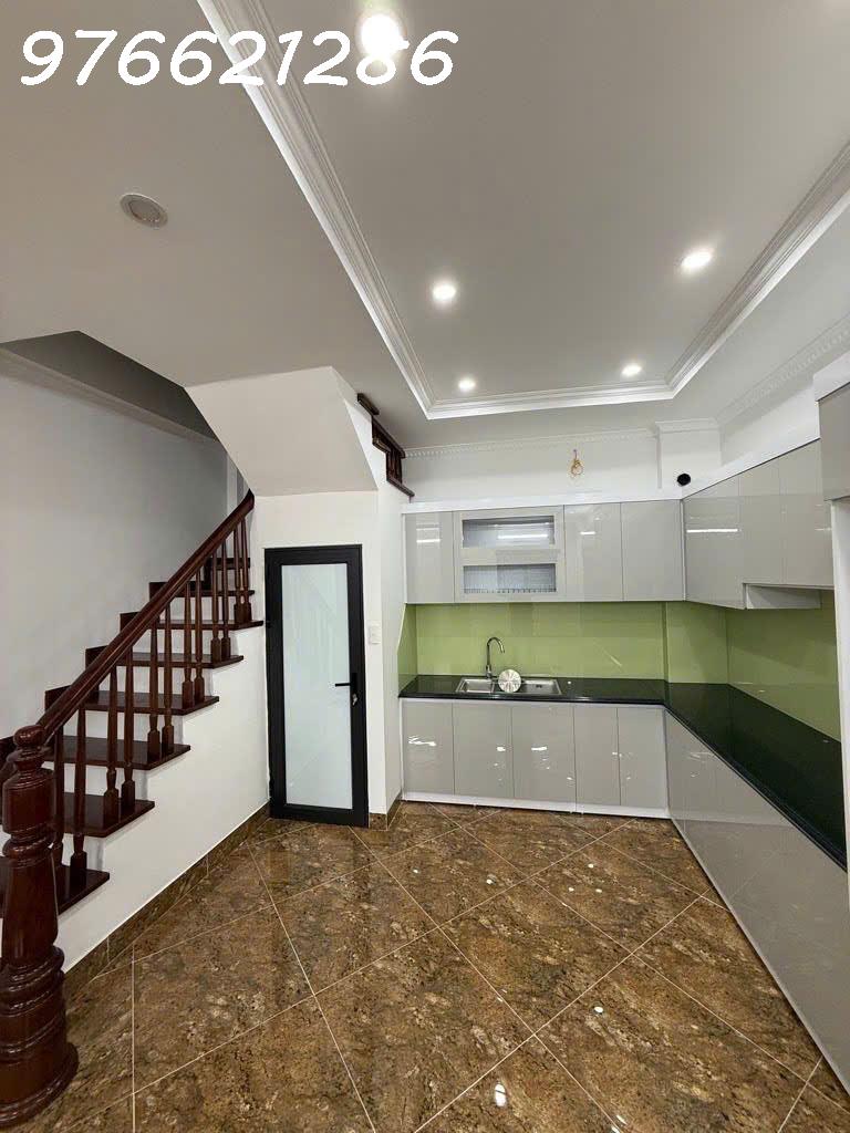 ViP-Bán nhà phố Lệ Mật – Long Biên – 55m² – mặt tiền rộng – 5 tầng – ô tô tránh – giá 11,x tỷ – ở 3