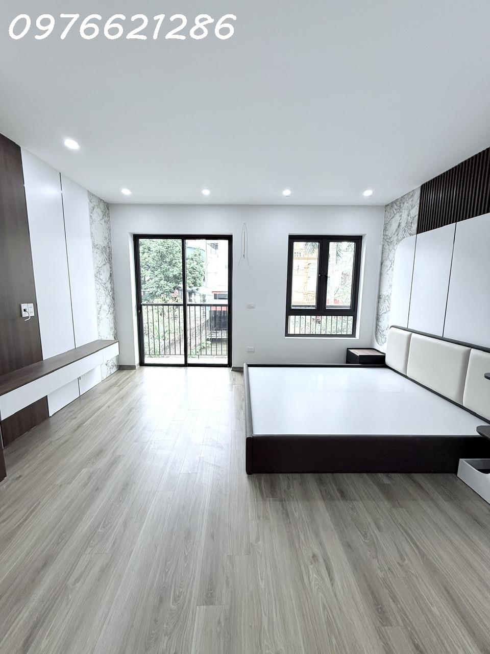 Bán nhà đẹp phố Việt Hưng – hàng xóm Vinhomes Harmony – 30m² – 5 tầng – mặt tiền rộng – giá chỉ 3