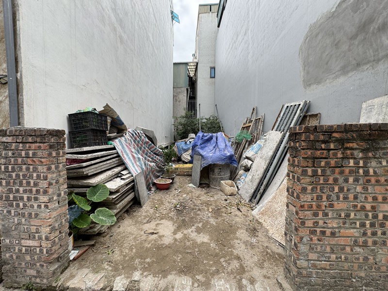 Cần bán 60m2 đất ngõ 321/21 Phúc Lợi. Gần 3 tòa chung cư đang xây, cách 30m ra đường ô tô đỗ 2