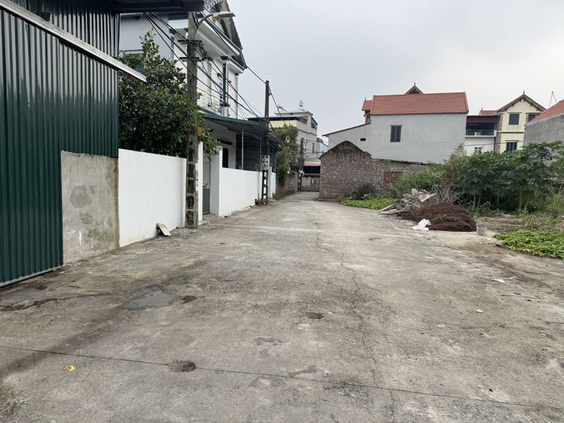 Chính chủ bán 76,7m2 đất đấu giá Chi Đông, Thuận An. Đoạn trước đất đường rộng 8m 4