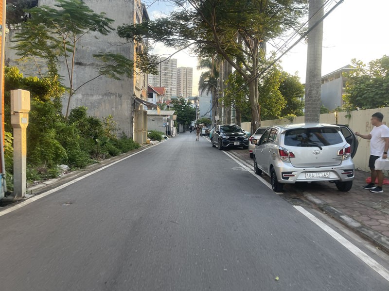 Bán lô góc 3 mặt thoáng 38,4m2 đất An Đào D. Giáp công viên, đối diện nhà văn hóa và Vin 5