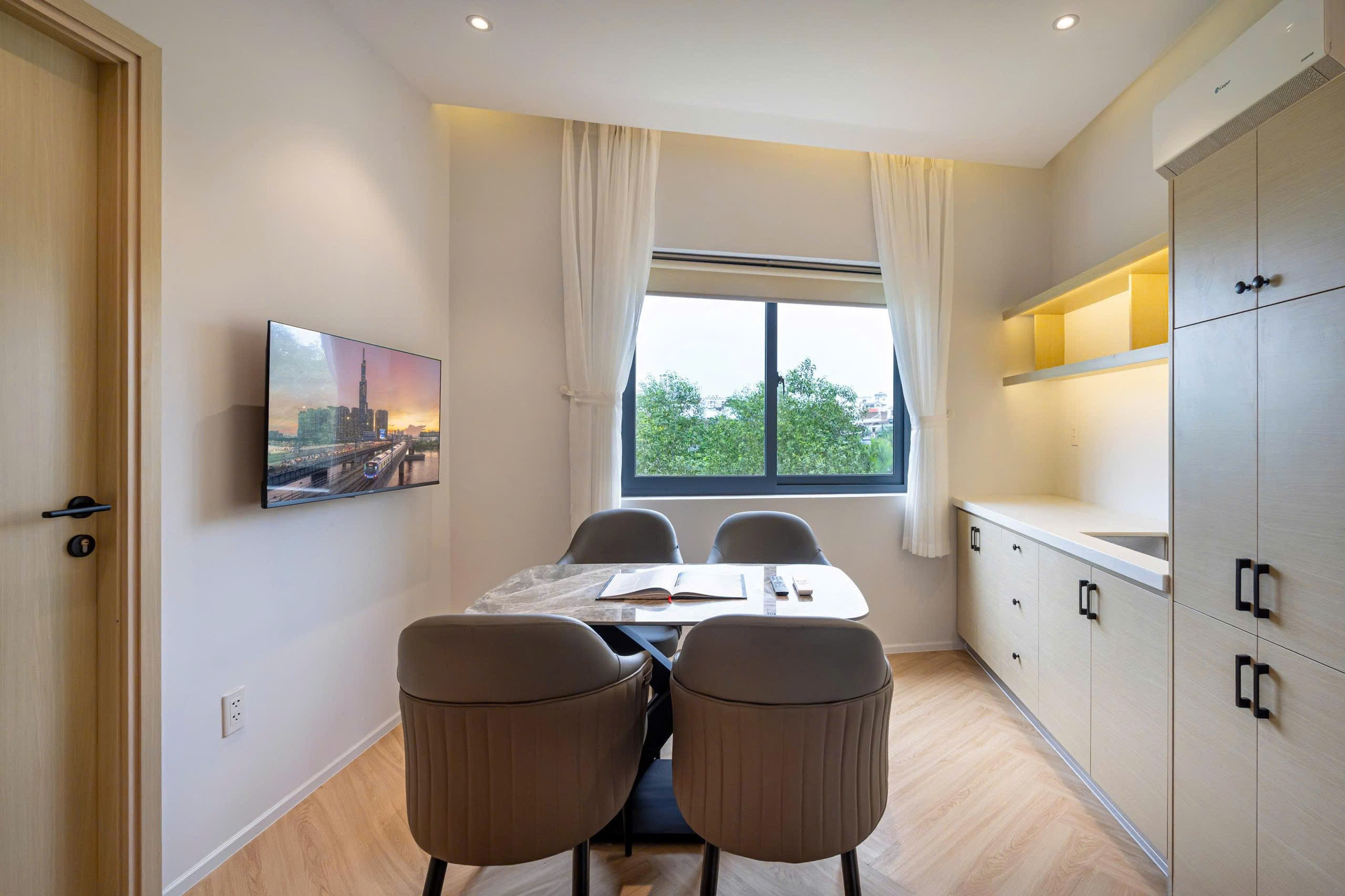 Cho thuê Biệt thự Quận 2, Hồ Chí Minh, Diện tích 200m², Giá Thương lượng 7