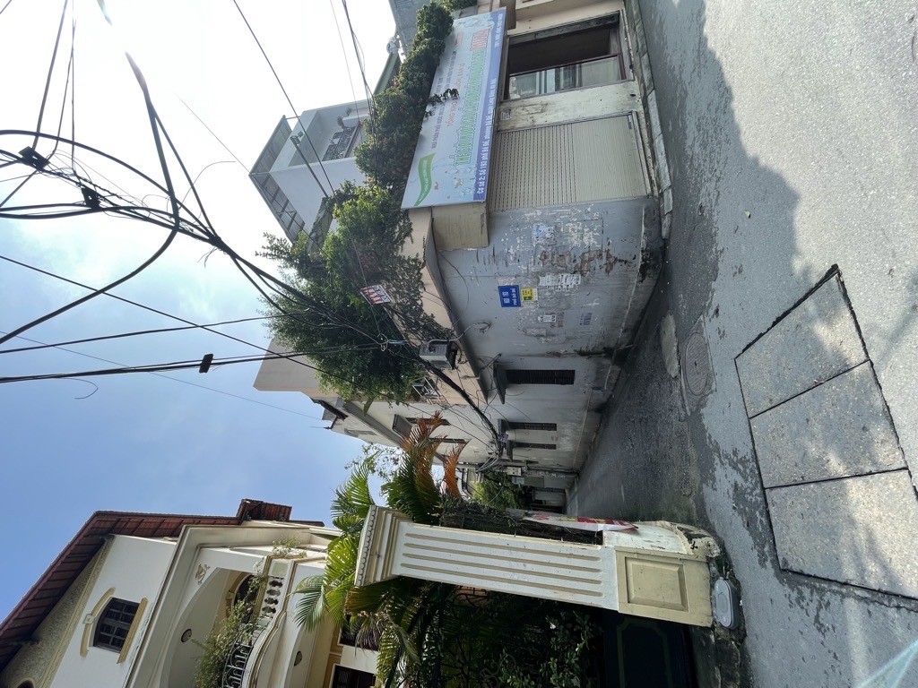 Chỉ hơn 10 tỷ nhà 47m x 4T ngõ 193 Bồ Đề, oto thông, qua nhà vào nhà, cách hồ chưa đến 100m. 3